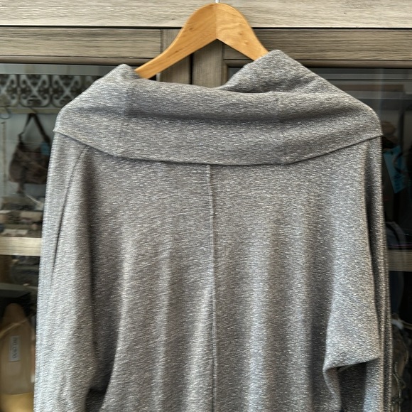 Joseph A. Cowl Neck oversized shimmer metallic long sleeve Sweater pullover Sz S - Picture 6 of 7